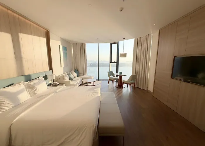 Sea View Apatment Complex In Bai Chay - Special Offers For Long Term Apartment Ha Long