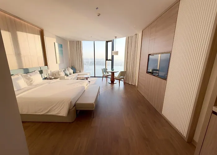 Sea View Apatment Complex In Bai Chay - Special Offers For Long Term Apartment Ha Long