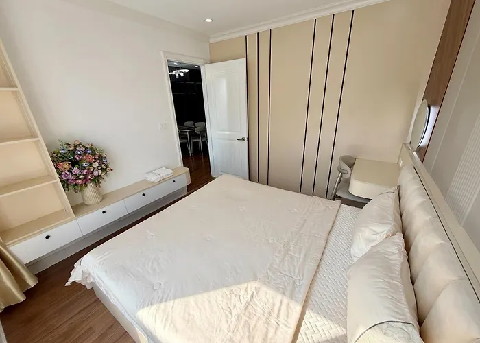 Apartment Sea View Apatment Complex In Bai Chay - Special Offers For Long Term *