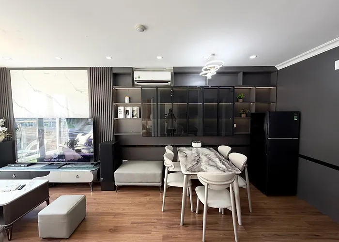 Apartment Sea View Apatment Complex In Bai Chay - Special Offers For Long Term